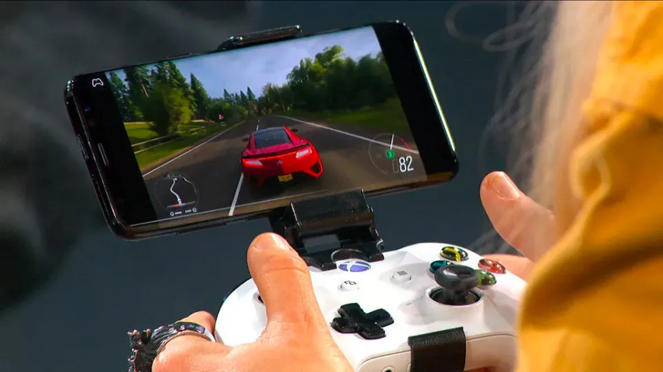 How to Play Xbox Games on Your iPhone and iPad? Full Guide